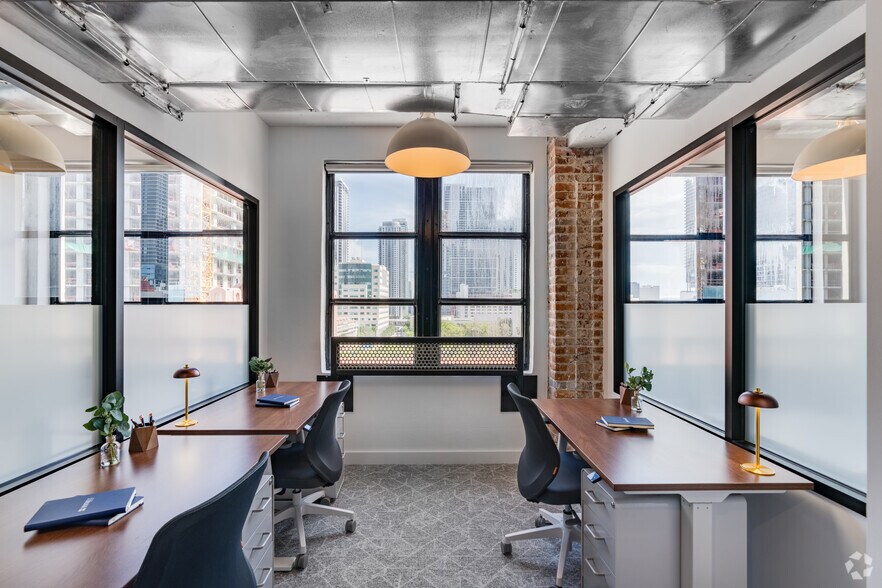 More Photos Of 117 NE 1st Ave, Miami Coworking Space