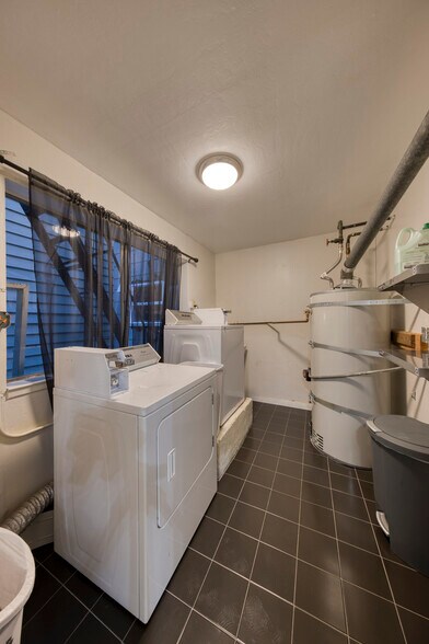 More Photos Of 135 N Willard St, San Francisco Apartments For Sale