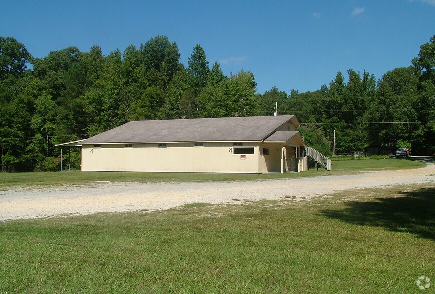 More Photos Of 10719 Landmark Ln, Cottondale Light Distribution For Sale
