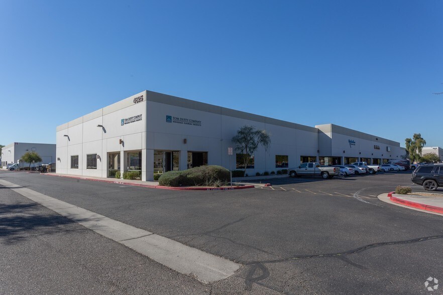 More Photos Of 4625 W McDowell Rd, Phoenix Unknown For Lease