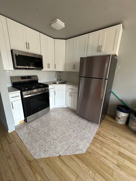 More Photos Of 807 Barbey St, Brooklyn Apartments For Sale