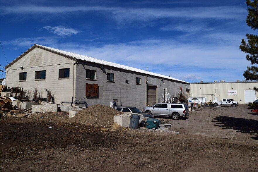 More Photos Of 1125 Depew Ct, Lakewood Unknown For Lease