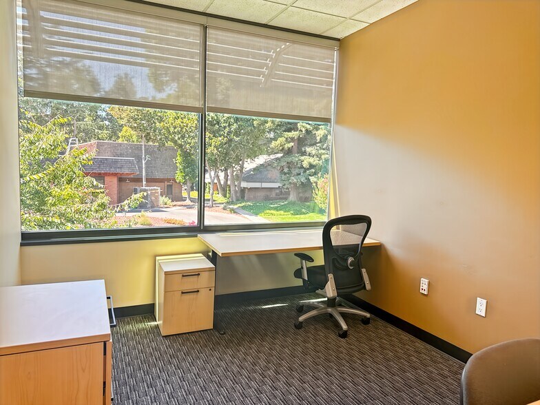 More Photos Of 333 University Ave, Sacramento Coworking Space
