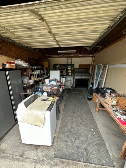 More Photos Of 776 Reynoldsburg-new Albany Rd, Blacklick Light Distribution For Lease