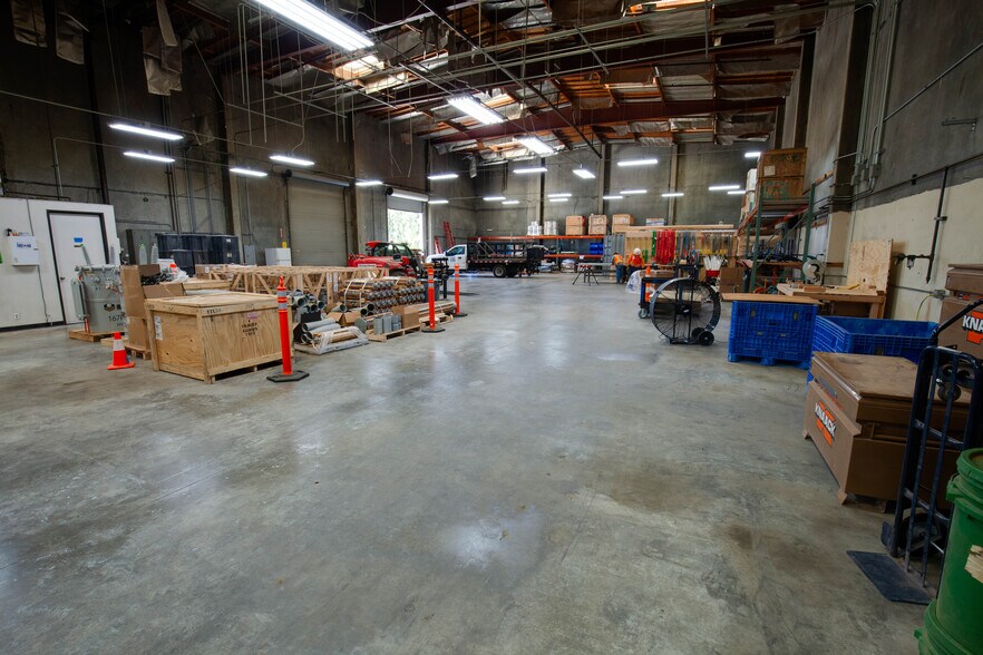 More Photos Of 16119-16125 E Gale Ave, City of Industry Warehouse For Sale
