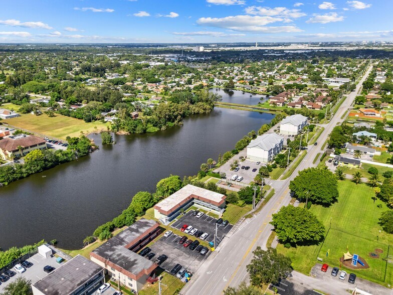 More Photos Of 1655 Florida Mango Rd, West Palm Beach Apartments For Sale