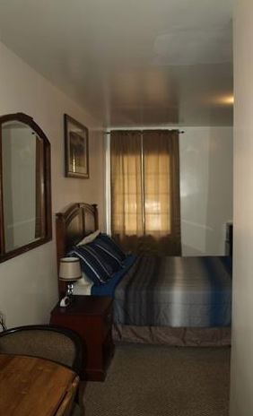 More Photos Of 2710 Asheville Hwy, Canton Hotel For Sale