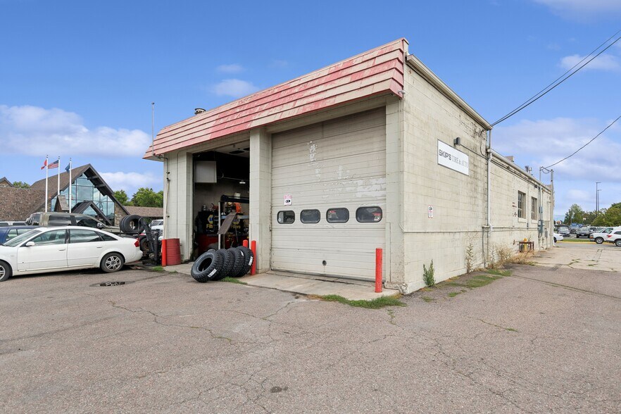More Photos Of 196 3rd Avenue East N, Kalispell Service Station For Sale