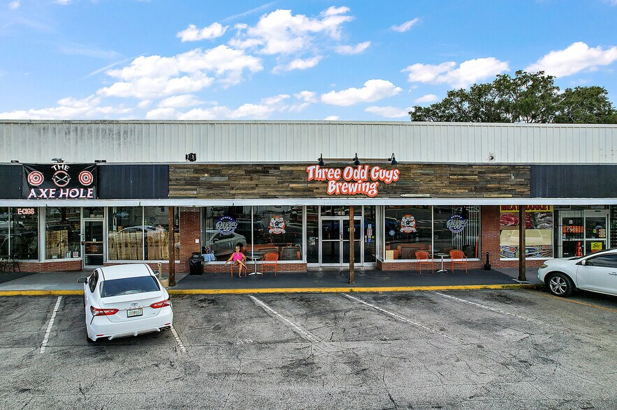 More Photos Of 40-60 E 5th St, Apopka Storefront For Lease