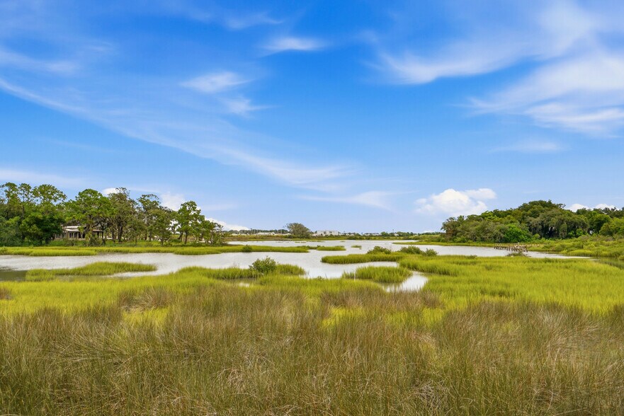 More Photos Of 1650 US Highway 1 S, Saint Augustine Office For Lease