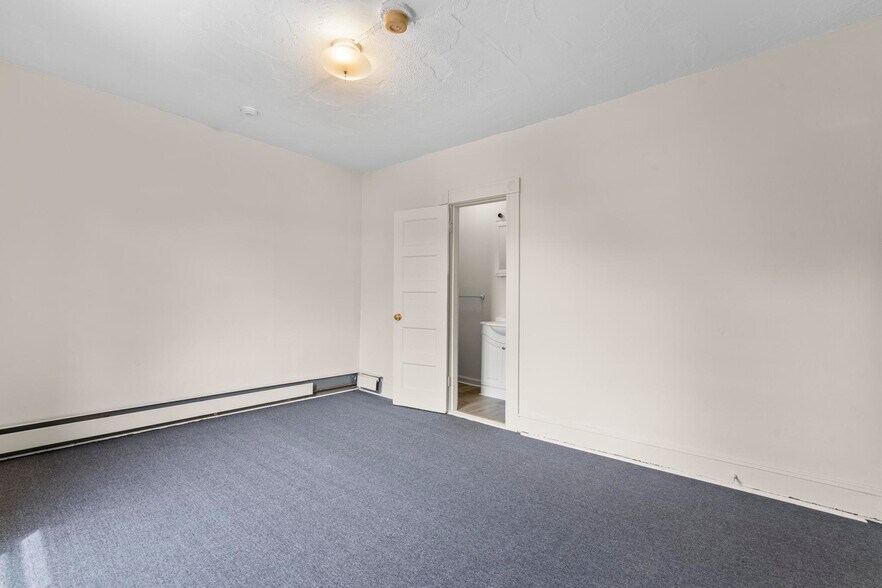 More Photos Of 240-242 Washington St, New Britain Apartments For Sale