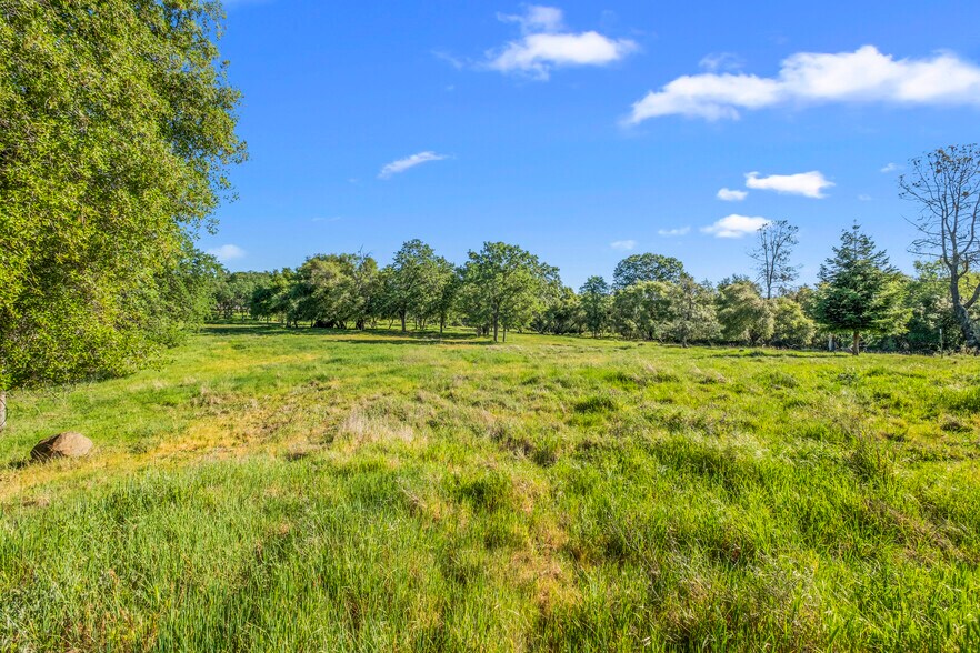 More Photos Of 3000 Alexandrite Dr, Rescue Land For Sale