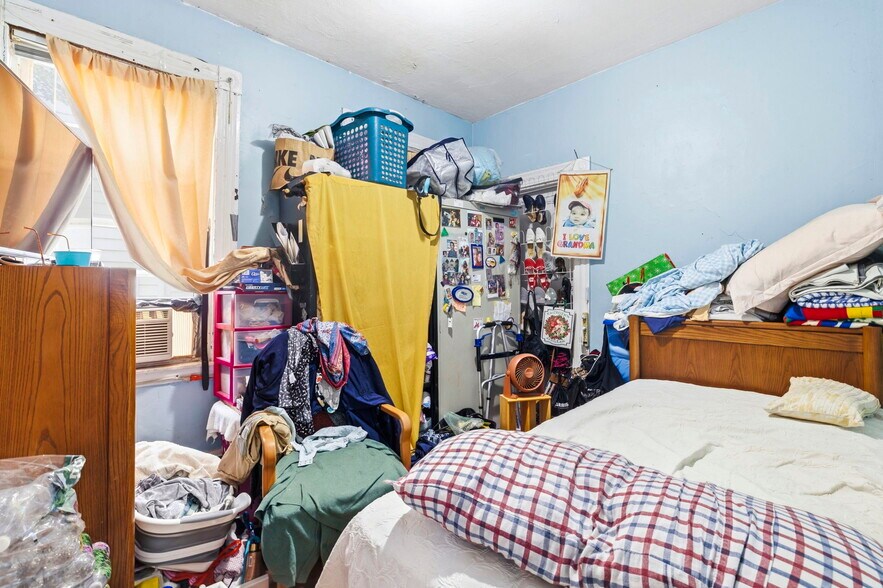 More Photos Of 31-33 Lothrop St, Boston Apartments For Sale