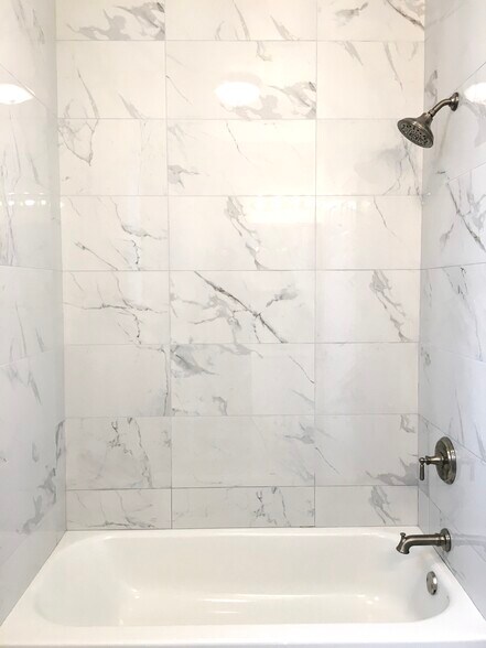 More Photos Of 1619 E 70th St, Chicago Apartments For Sale