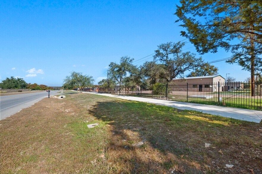 More Photos Of 3364 N Bagdad Rd, Leander Unknown For Lease