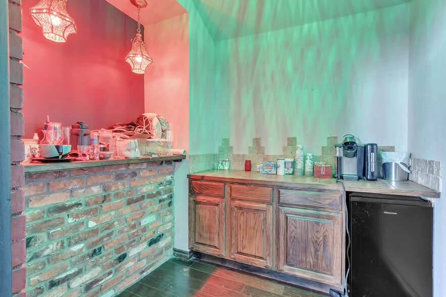 More Photos Of 1703 A Jo Johnston Ave, Nashville Religious Facility For Sale