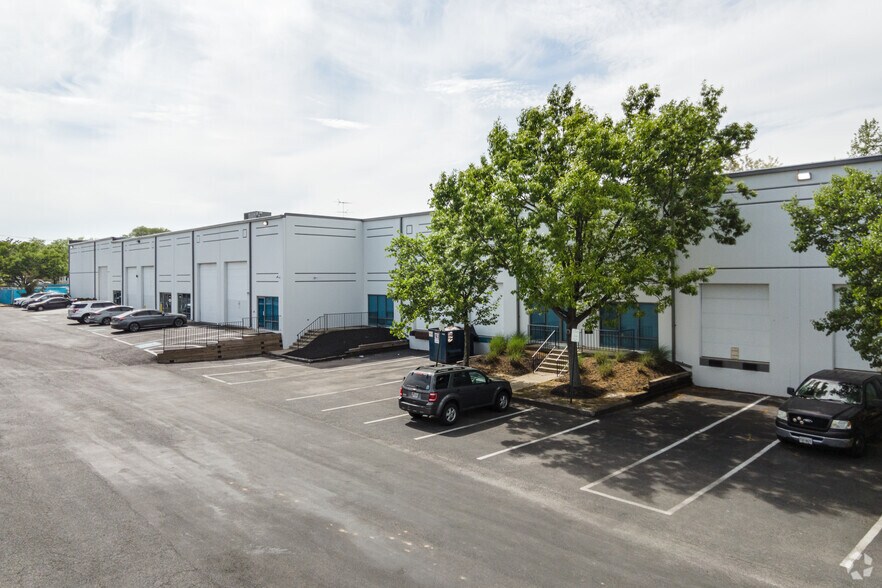 More Photos Of 7931-7997 Fernham Ln, Forestville Unknown For Lease