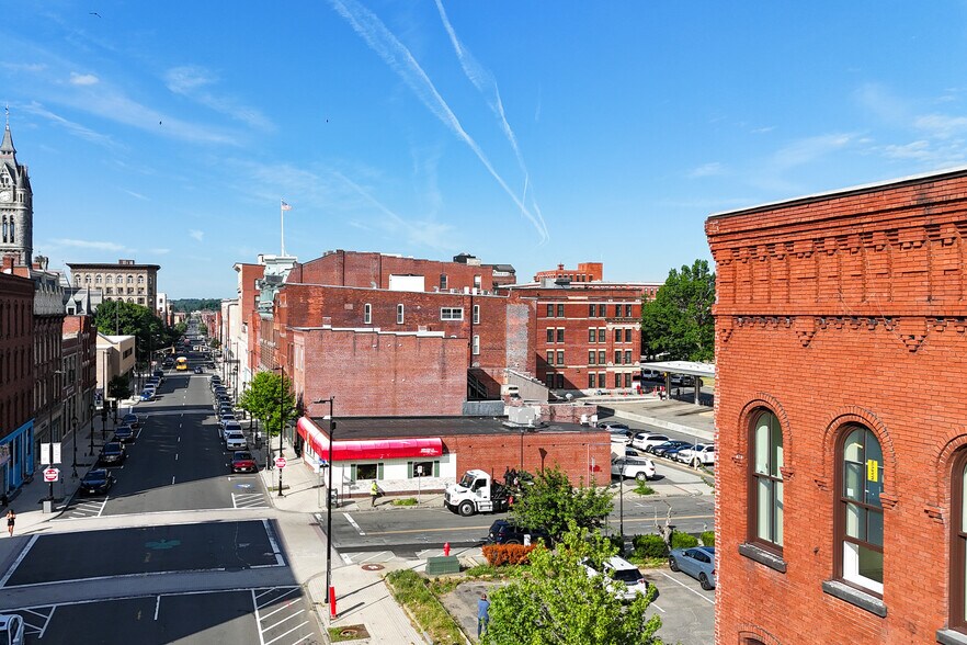More Photos Of 161-163 High St, Holyoke Restaurant For Sale