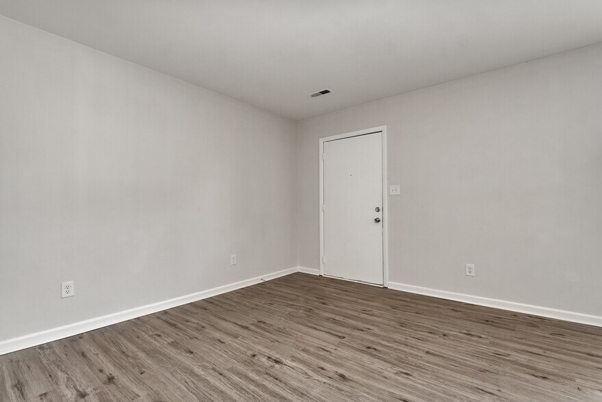 More Photos Of 3593-3607 Gum Dr, Portsmouth Apartments For Sale