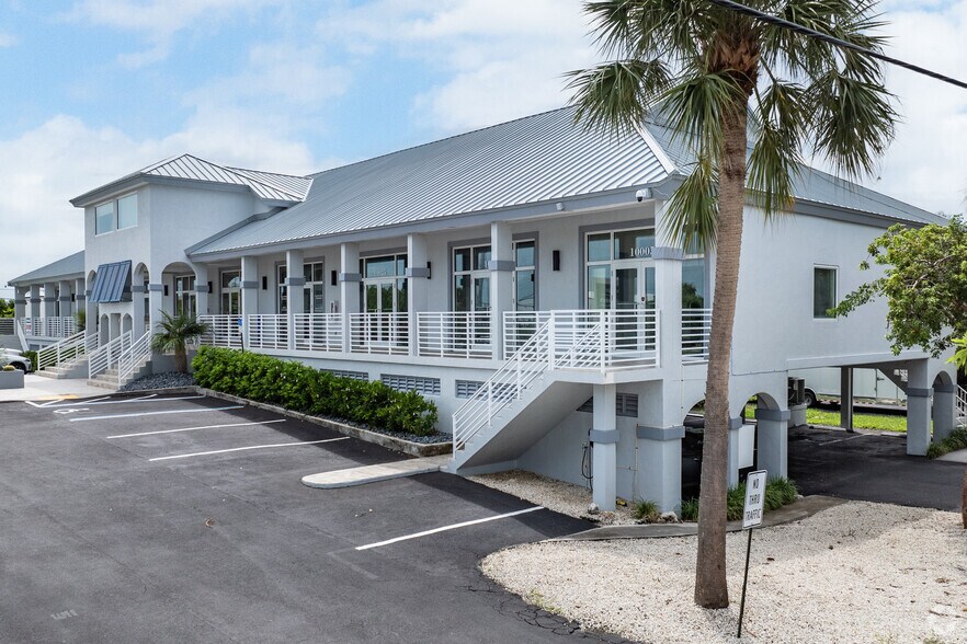 More Photos Of 10005-10095 Overseas Hwy, Marathon Office For Sale