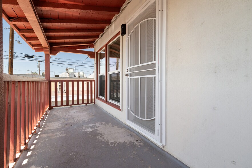 More Photos Of 44921 Trevor Ave, Lancaster Apartments For Sale