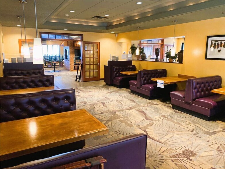 More Photos Of 1370 Burnet Ave, Syracuse Restaurant For Sale