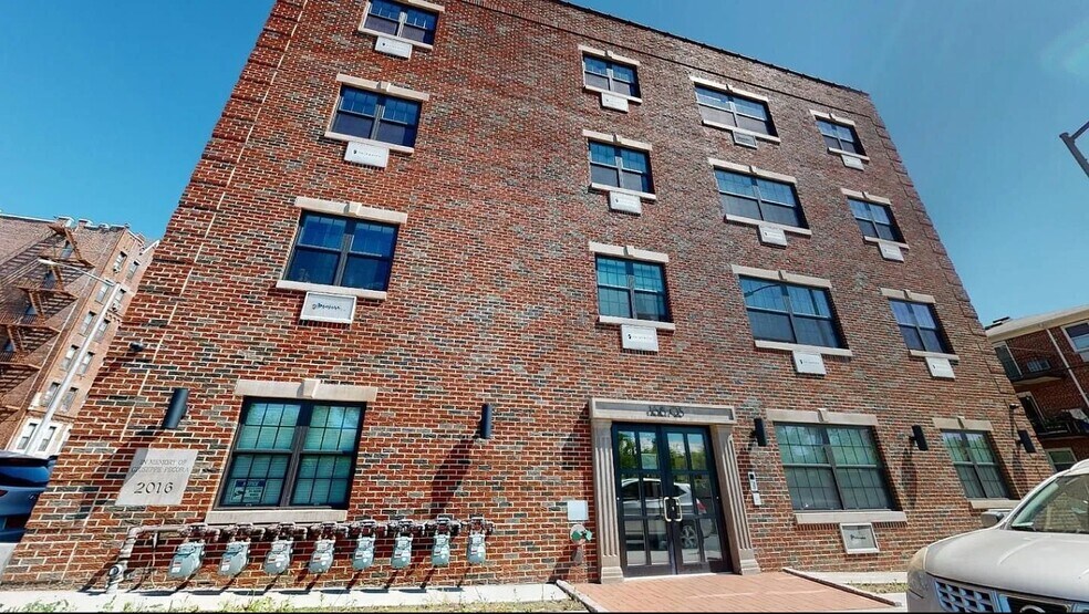 Primary Photo Of 16805 Depot Rd, Flushing Apartments For Sale