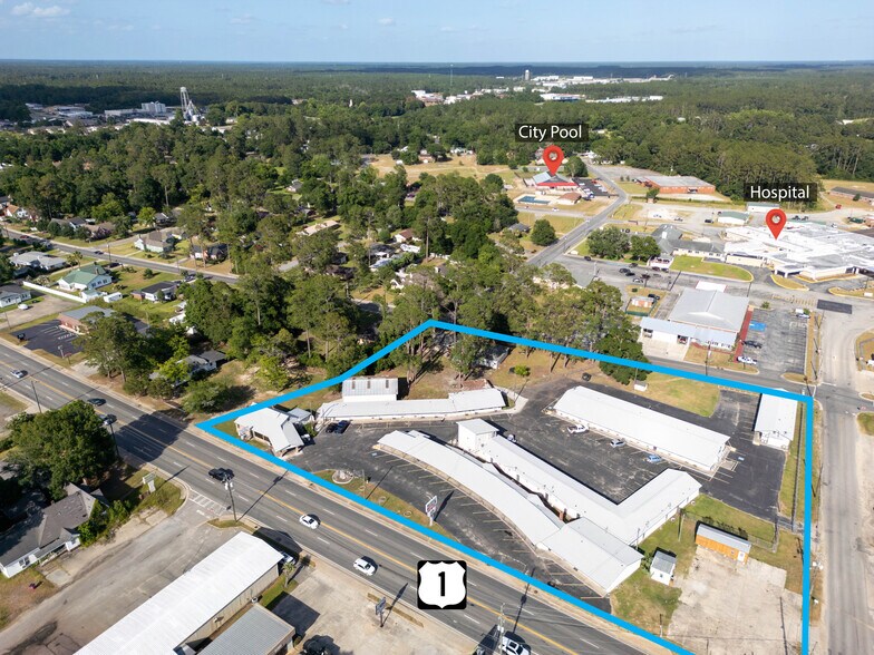 More Photos Of 539 S Main St, Baxley Hotel For Sale