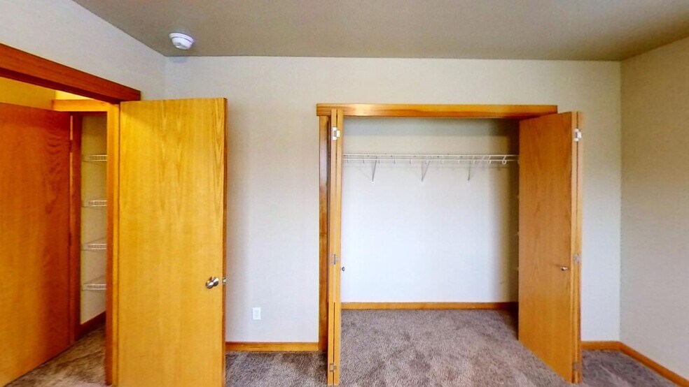 More Photos Of 1954 Willard Ave, Ferndale Apartments For Sale