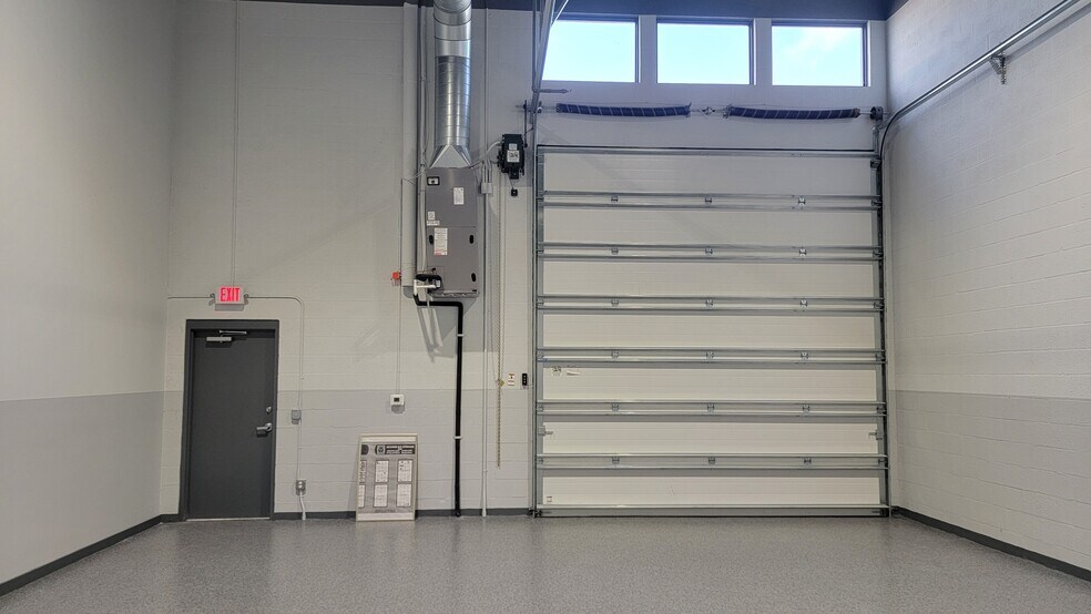 More Photos Of 6509 St Lucie Blvd, Fort Pierce Warehouse For Lease