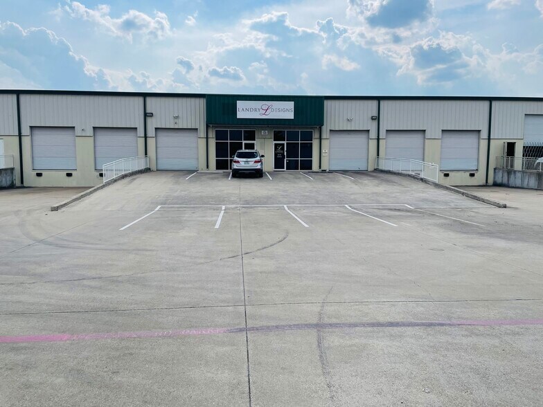 Primary Photo Of 1121 Sturgeon Ct, Arlington Unknown For Lease