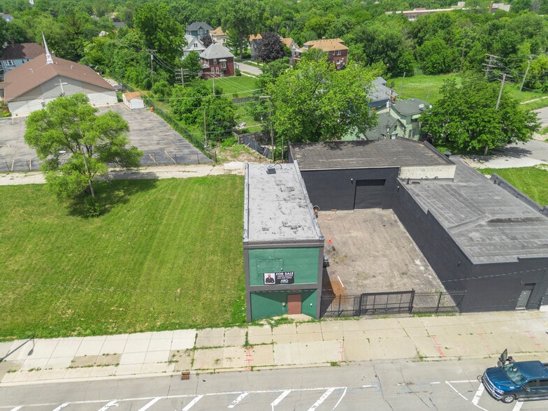 More Photos Of 4536 Michigan Ave, Detroit Storefront For Sale