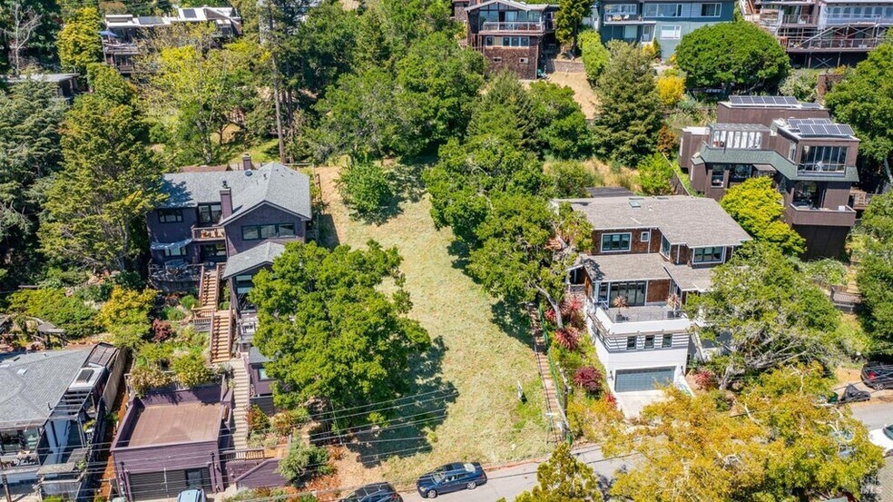 More Photos Of 1165 Cragmont Ave, Berkeley Land For Sale