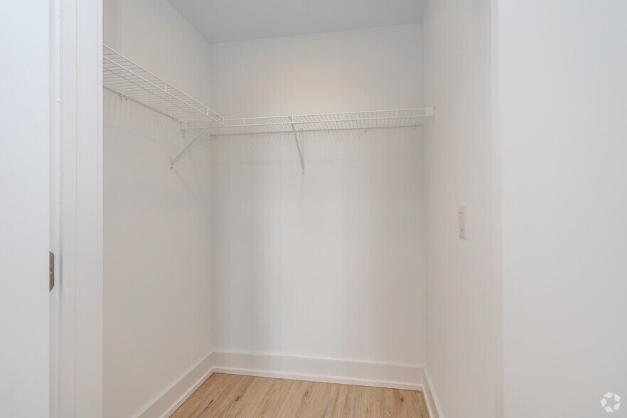 More Photos Of 918-980 N Delaware Ave, Philadelphia Apartments For Lease