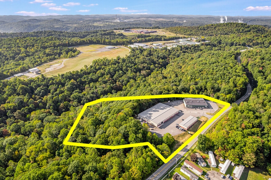 More Photos Of 951 Point Marion Rd, Morgantown Light Manufacturing For Sale