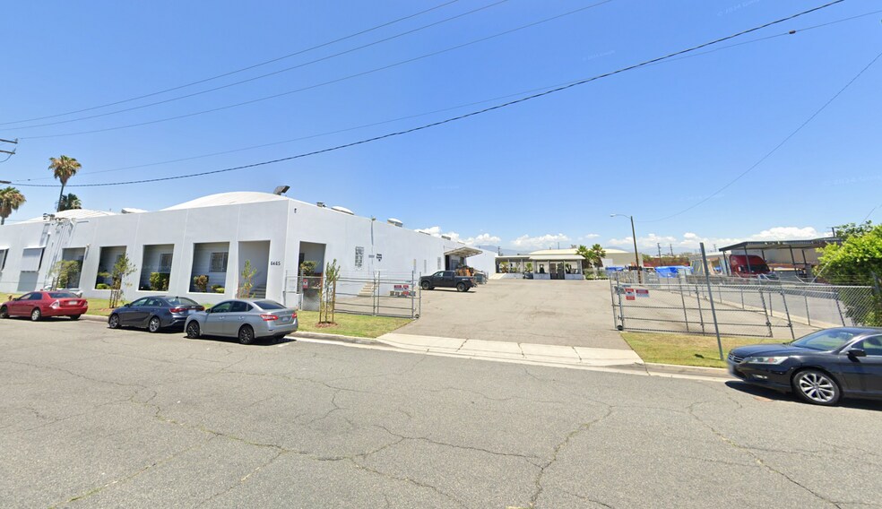 More Photos Of 6465 Corvette St, Commerce Manufacturing For Lease