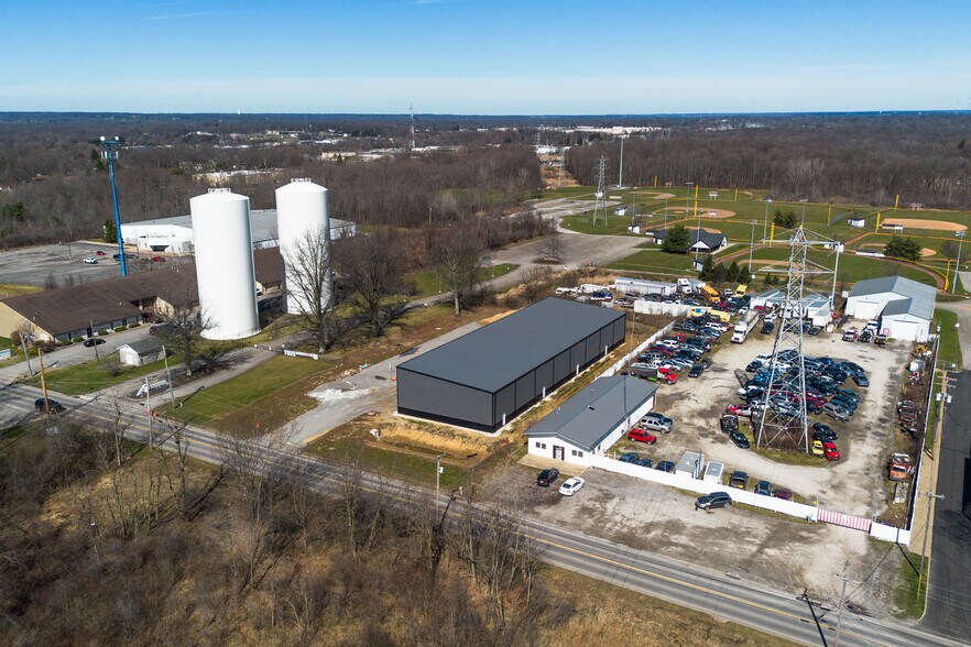 More Photos Of 420 McClurg Rd, Youngstown Warehouse For Sale