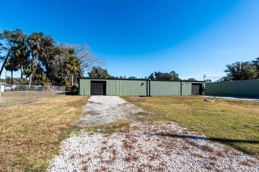 More Photos Of 122 Louis Broer Rd, East Palatka Warehouse For Lease