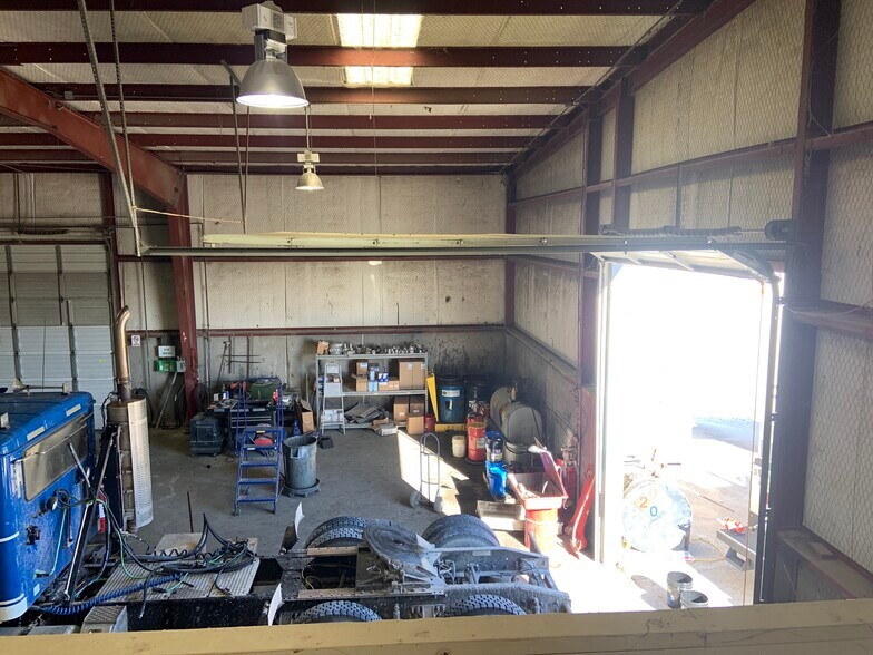 More Photos Of 1720 N Harvey Mitchell Pky, Bryan Industrial For Lease