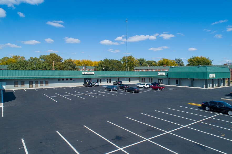 More Photos Of 6016-6034 E 21st St, Indianapolis Unknown For Lease