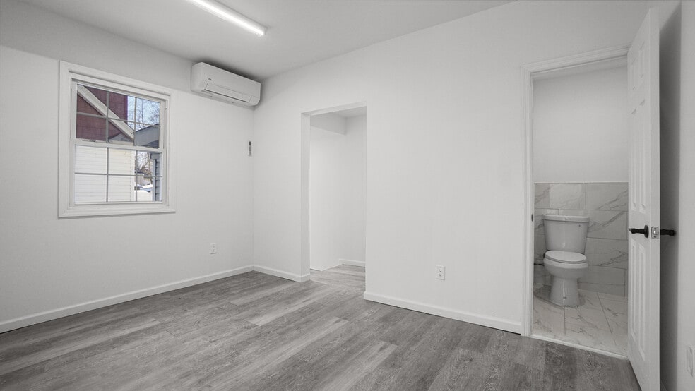 More Photos Of 129 New Dorp Plz, Staten Island Office Residential For Sale