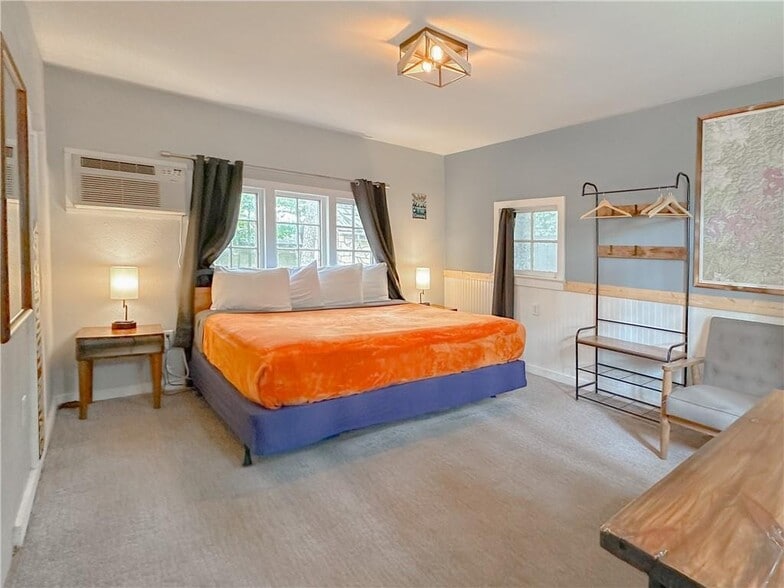 More Photos Of , Eureka Springs Unknown For Sale