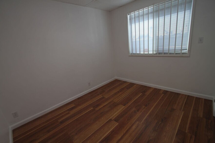 More Photos Of 10600 W Pico Blvd, Los Angeles Loft Creative Space For Lease