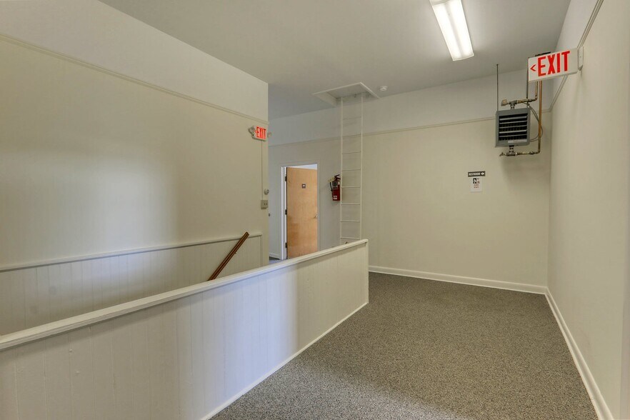 More Photos Of 59 N Main St, Liberty Loft Creative Space For Sale