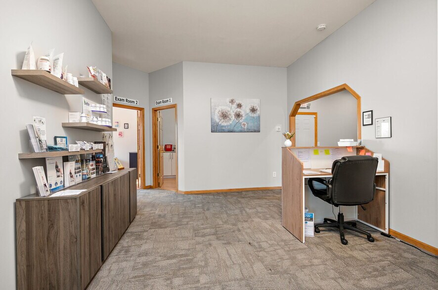 More Photos Of 16015 NE Central Ave, Ham Lake Office For Sale