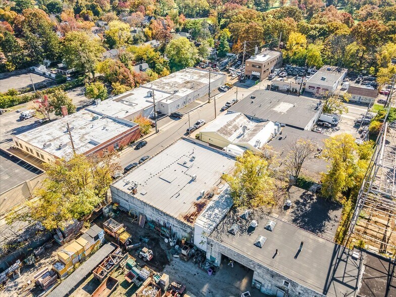 More Photos Of 50 Hempstead Gardens, West Hempstead Warehouse For Sale