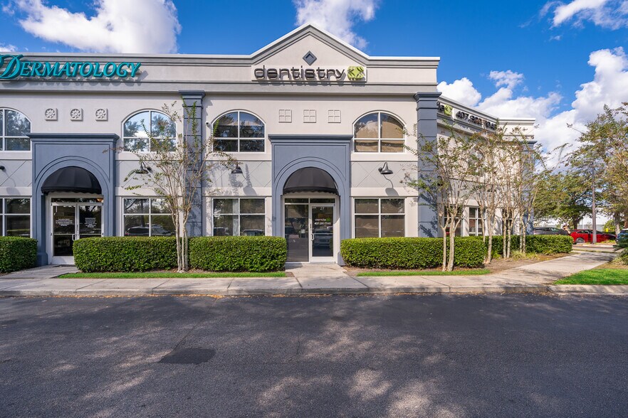 More Photos Of 422 S Alafaya Trl, Orlando Loft Creative Space For Sale