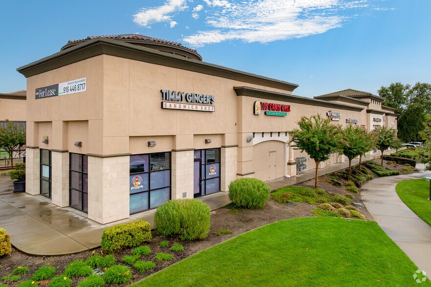 More Photos Of 7451 Foothills Blvd, Roseville General Retail For Lease