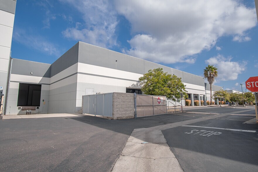 More Photos Of 188 Newport Dr, San Marcos Warehouse For Lease