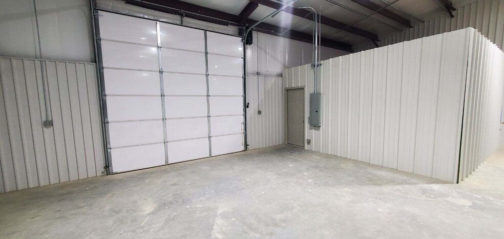 More Photos Of 441773 E. 260 rd, Vinita Industrial For Sale